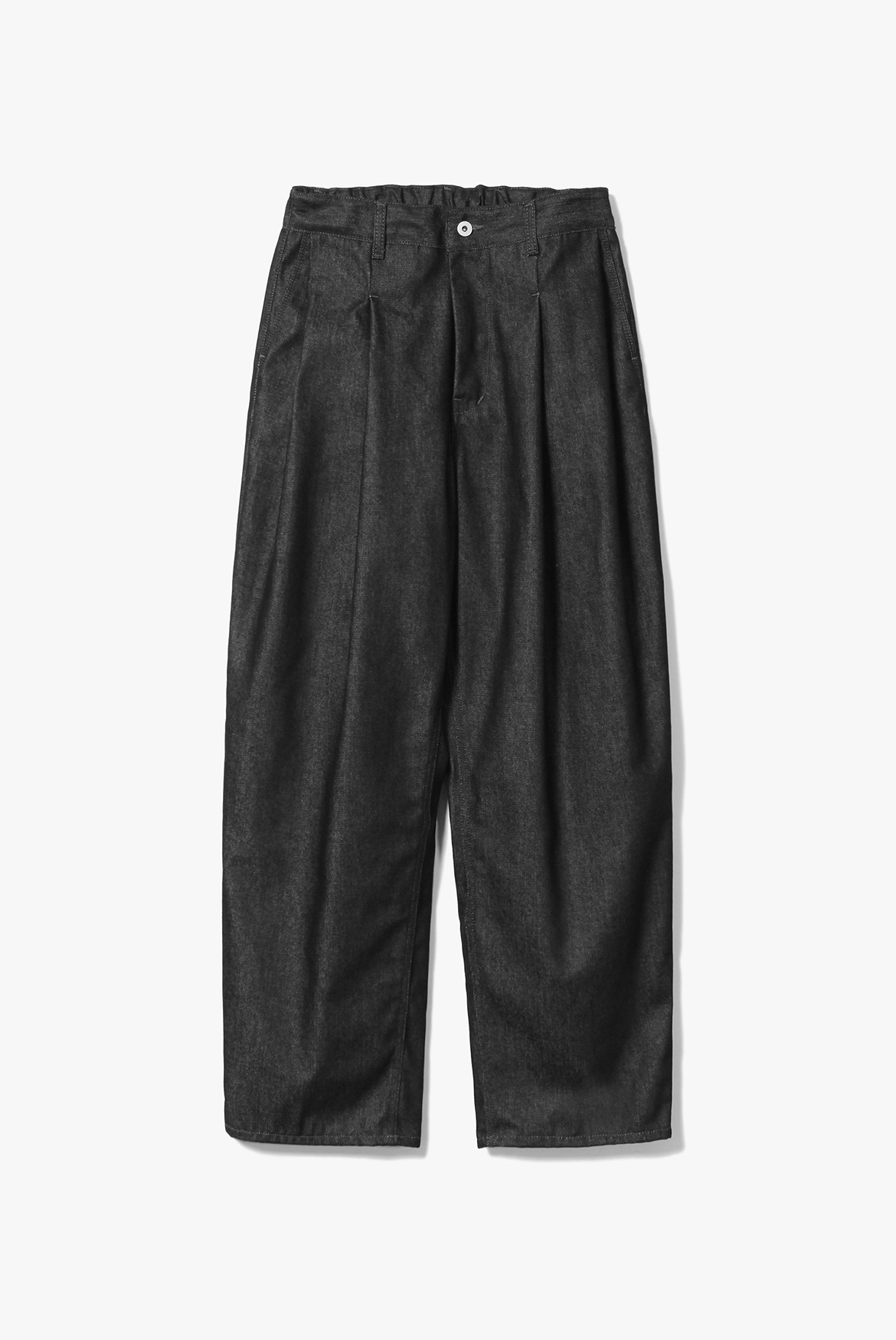 Two Tuck Clean Denim Half Banding Pants [Black]