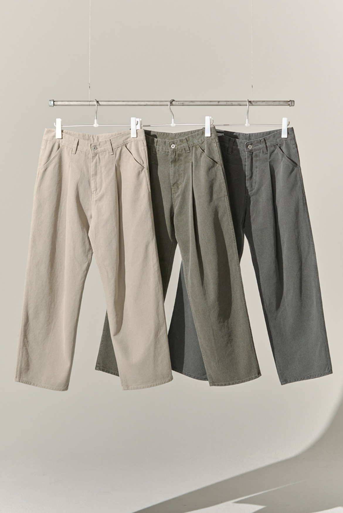Deep One Tuck Pigment Washed Pants [3 Colors]